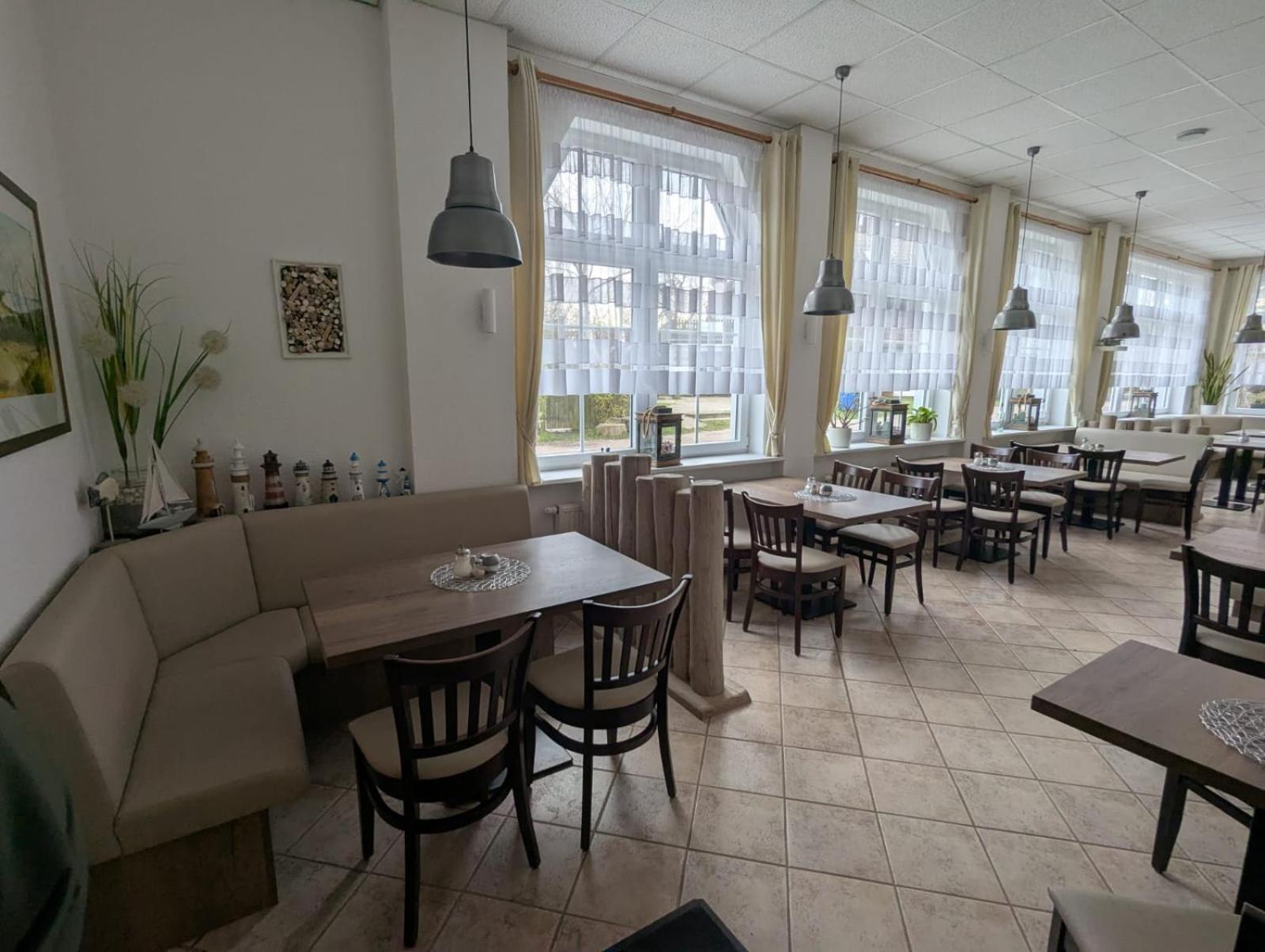 Pension & Restaurant Haus Hiddensee كلوستر المظهر الخارجي الصورة