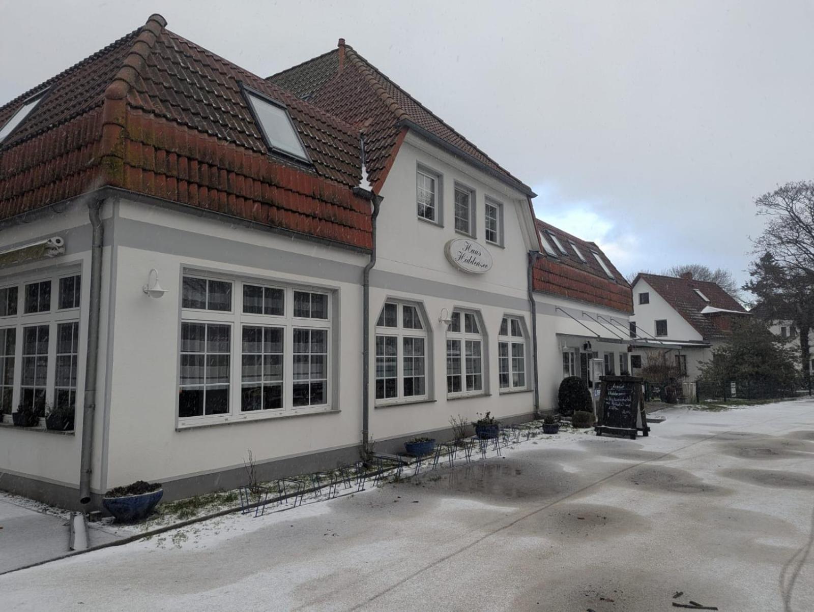 Pension & Restaurant Haus Hiddensee كلوستر المظهر الخارجي الصورة